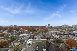 1600 Parker 17H, Fort Lee, NJ 07024 - Photo 20