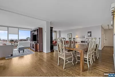 1600 Parker 17H #17H, Fort Lee, NJ 07024 - Photo 6