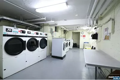 2335 Hudson Terrace E6 #E6, Fort Lee, NJ 07024 - Photo 24