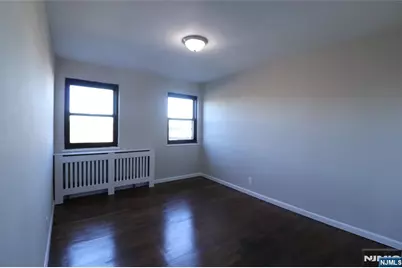 2335 Hudson Terrace E6 #E6, Fort Lee, NJ 07024 - Photo 22