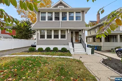 11 W Gouverneur Avenue, Rutherford, NJ 07070 - Photo 2