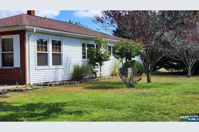 151 Guadeloupe Drive, Toms River, NJ 08757 - Photo 18