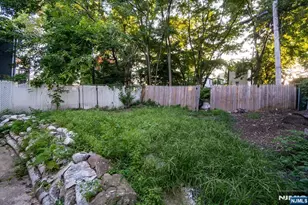 65 Grove St, East Orange, NJ 07017 - Photo 6