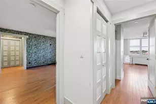 2200 N Central Road 10 J, Fort Lee, NJ 07024 - Photo 14