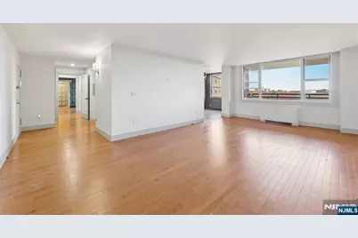 2200 N Central Road 10 J #10 J, Fort Lee, NJ 07024 - Photo 8