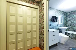 2200 N Central Road 10 J, Fort Lee, NJ 07024 - Photo 22