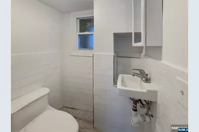 2 N 20th Street, East Orange, NJ 07017 - Photo 30