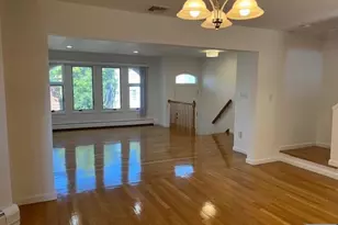 2440B 3rd St, Fort Lee, NJ 07024 - Photo 4