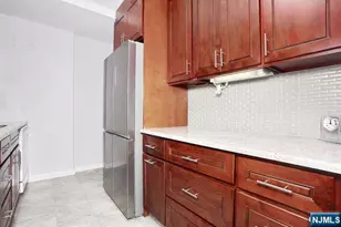 2 Horizon Road 404, Fort Lee, NJ 07024 - Photo 12