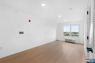 768 Bergen Street 5D, Newark, NJ 07108 - Photo 4