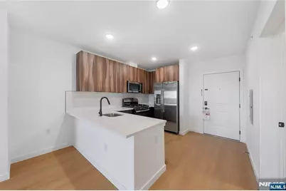 768 Bergen Street 5D #5D, Newark, NJ 07108 - Photo 2