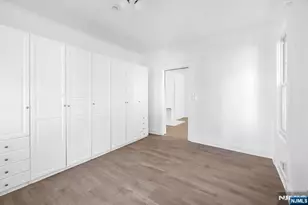 46 Garden Pl, Edgewater, NJ 07020 - Photo 10