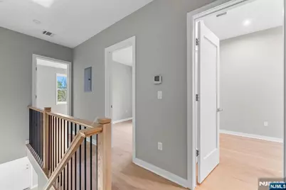 743 Kingsland Avenue, Ridgefield, NJ 07657 - Photo 14