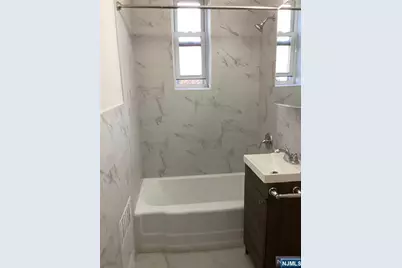 2160 Center Avenue 2U #2U, Fort Lee, NJ 07024 - Photo 22