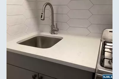 2160 Center Avenue 2U #2U, Fort Lee, NJ 07024 - Photo 18