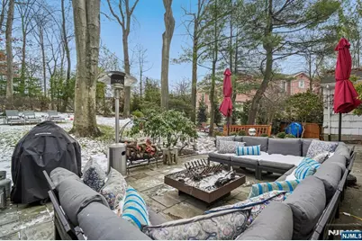 395 Highview Road, Englewood, NJ 07631 - Photo 12