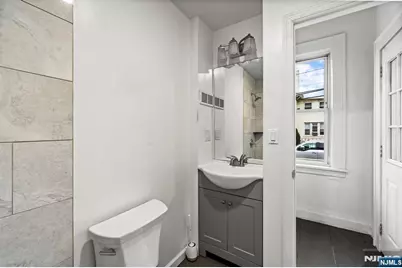 1614 Center Avenue, Fort Lee, NJ 07024 - Photo 18