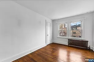 1614 Center Ave, Fort Lee, NJ 07024 - Photo 14