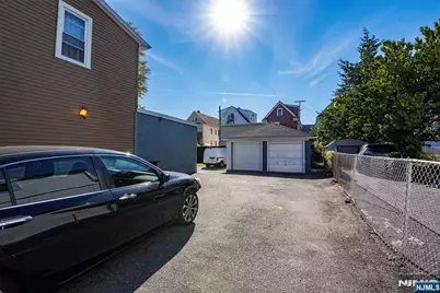 142 Division Avenue, Garfield, NJ 07026 - Photo 6