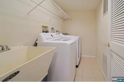 112 Winding Creek Way, Old Tappan, NJ 07675 - Photo 44