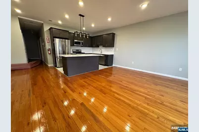 61 N Grove Street, East Orange, NJ 07017 - Photo 26