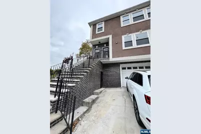 61 N Grove Street, East Orange, NJ 07017 - Photo 30