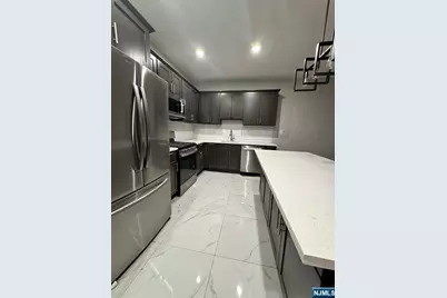 61 N Grove Street, East Orange, NJ 07017 - Photo 16