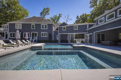 49 North Avenue, Montvale, NJ 07645 - Photo 4