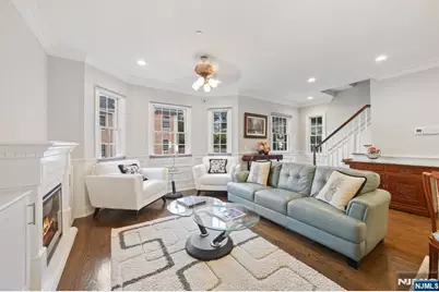 4 Central Avenue E #E, Caldwell, NJ 07006 - Photo 6