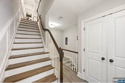 4 Central Avenue E #E, Caldwell, NJ 07006 - Photo 32