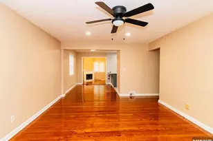 284 Continental Ave, River Edge, NJ 07661 - Photo 4