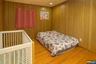 454 Westview Pl, Fort Lee, NJ 07024 - Photo 8