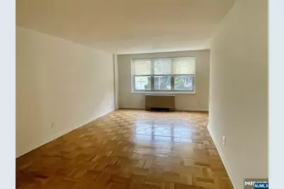 88 Clinton Place A7 #A7, Hackensack, NJ 07601 - Photo 6