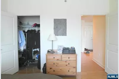 5107 City Place 5107 #5107, Edgewater, NJ 07020 - Photo 8