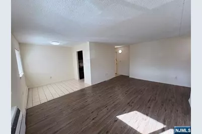 1 Simone Place 2F #2F, Bergenfield, NJ 07621 - Photo 8