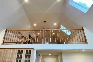 662 Undercliff Ave 2nd Floor, Edgewater, NJ 07020 - Photo 8