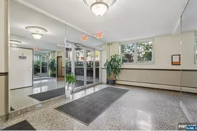6010 Boulevard East 54 #54, West New York, NJ 07093 - Photo 20