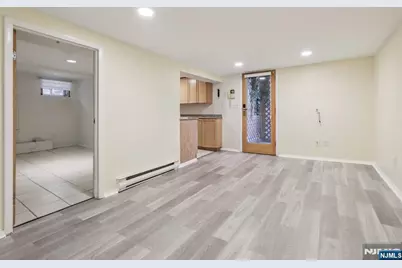 7722 Broadway, North Bergen, NJ 07047 - Photo 8