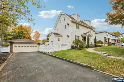 15 Pierrepont Avenue, Rutherford, NJ 07070 - Photo 1