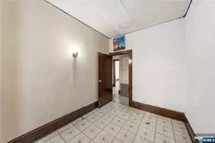 73 Virginia, Jersey City, NJ 07305 - Photo 12