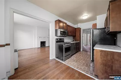 100 E Palisade Avenue B51 #B51, Englewood, NJ 07631 - Photo 8