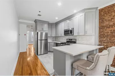 919 Park Avenue 3R #3R, Hoboken, NJ 07030 - Photo 4