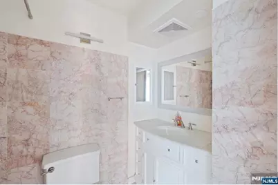 200 Winston 2921 #2921, Cliffside Park, NJ 07010 - Photo 20