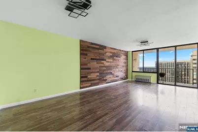200 Winston 2921 #2921, Cliffside Park, NJ 07010 - Photo 2