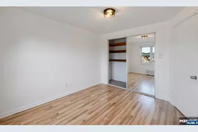25B Hastings B #B, Rutherford, NJ 07070 - Photo 12