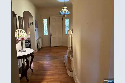 235 Larch Avenue, Bogota, NJ 07603 - Photo 6