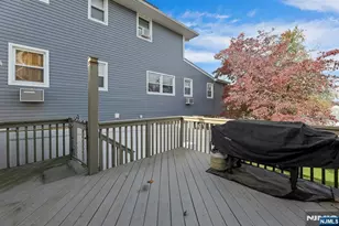 609 Chase Ave, Lyndhurst Township, NJ 07071 - Photo 26