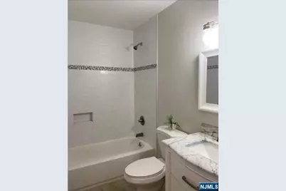 353 Cottonwood Way, Mahwah, NJ 07430 - Photo 12