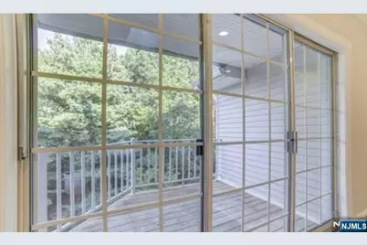 353 Cottonwood Way, Mahwah, NJ 07430 - Photo 6