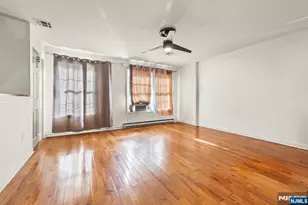 12 Bayview Ave, Jersey City, NJ 07305 - Photo 14